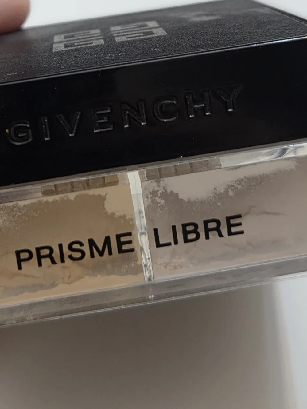 Givenchy n°02 satin